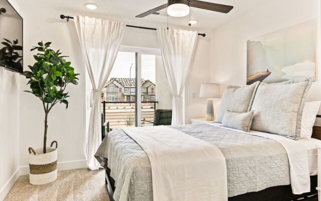 Stapes Escape #75 by RedAwning