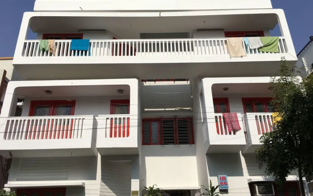 OYO 1828 Salt Lake Sector 3