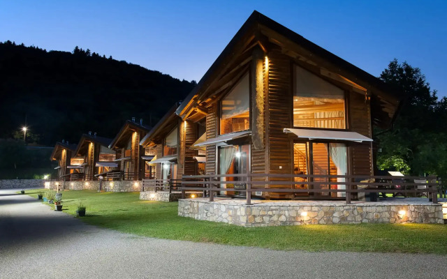 Natura Chalets