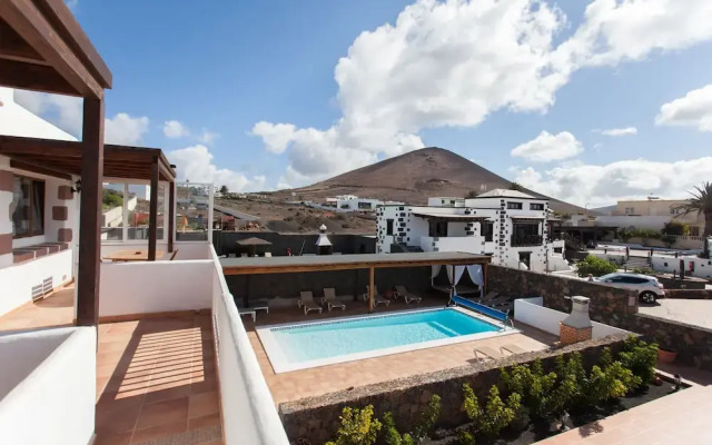 Apartamentos El Callao II