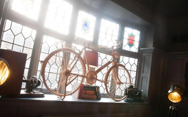 Huckleberrys Bar and Grill