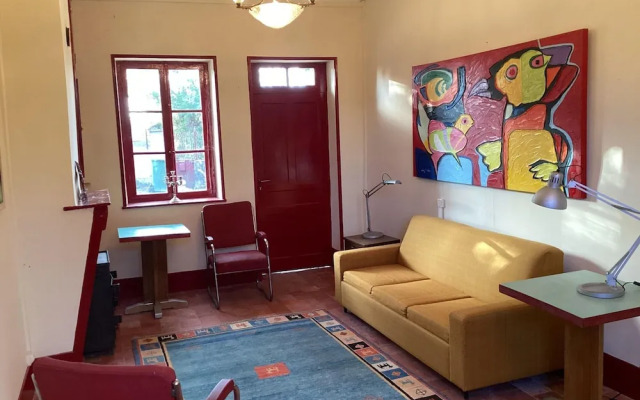 Charming Home by River Allier Hiking Trails