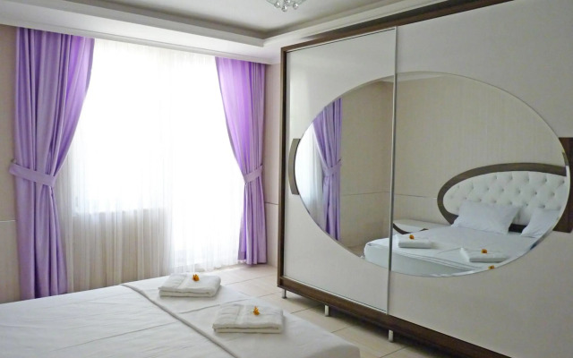 Roma Residence - Emir Gursu Houses B