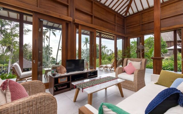 Villa Ronggo Mayang Bali