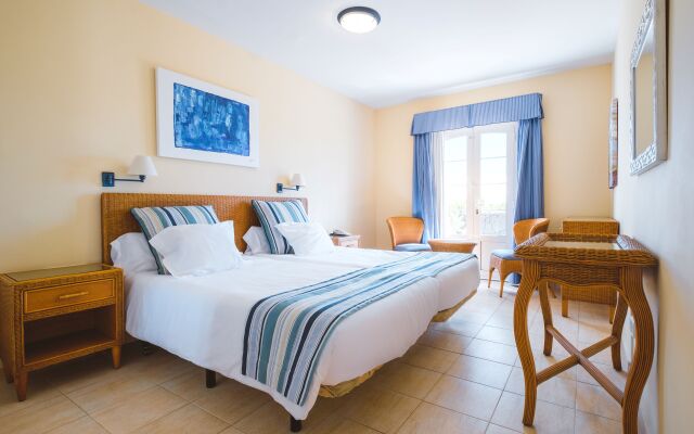 Apartamentos LIVVO Coloradamar