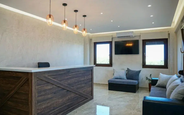 Sinodinos Deluxe Apartments