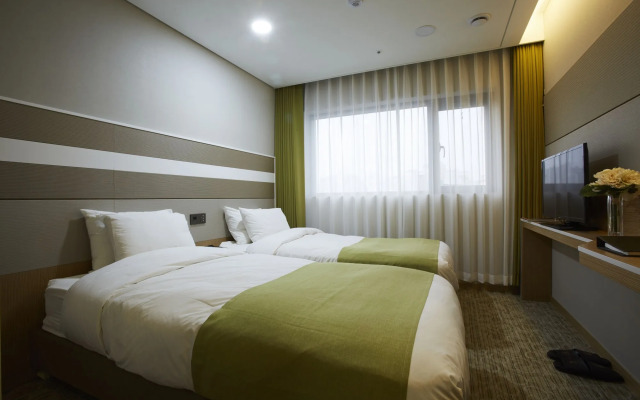 THE RECENZ Dongdaemun Hotel