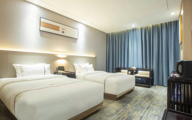 Huamao Hotel – Guest Rooms – Zhanjiang