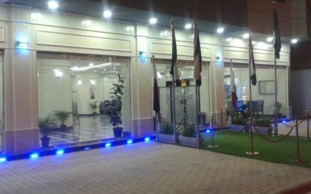 Benzart Hotel Apartments