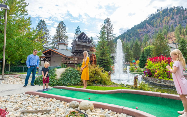 Icicle Village Resort