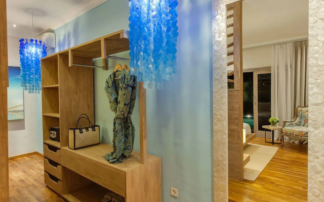 4S Villas At Seminyak Square