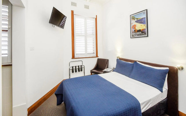 Pier Hotel Coffs Harbour – Guest Rooms – Coffs Harbour