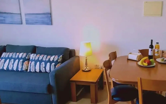 35 LCA - Camelia Apartment