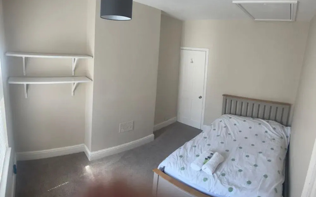 Leicester Retreat - Charming 2 Bedroom House