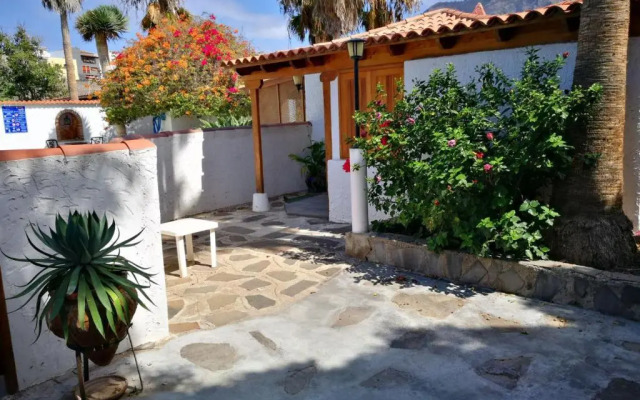 Holiday Home El Castillo - BUV134