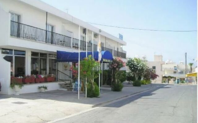 Pavlinia Hotel Apartments