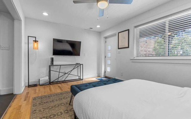 Crescent Furnished Apartments v2