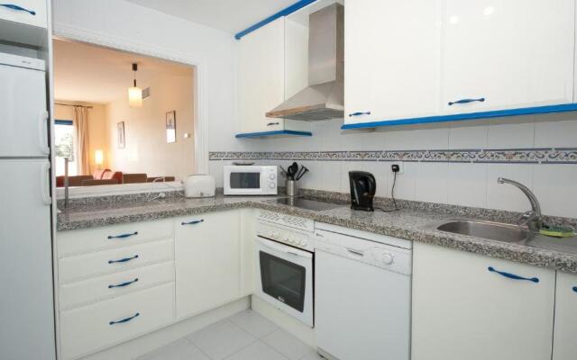 Duquesa Suites 328