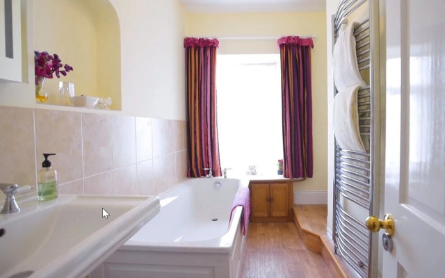 Lower Marsh Farm B&B