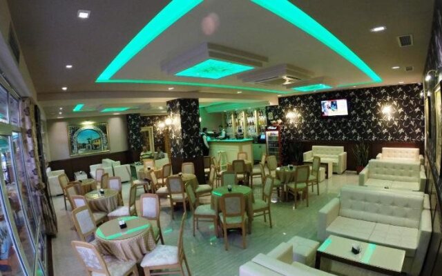 Hotel Ideal