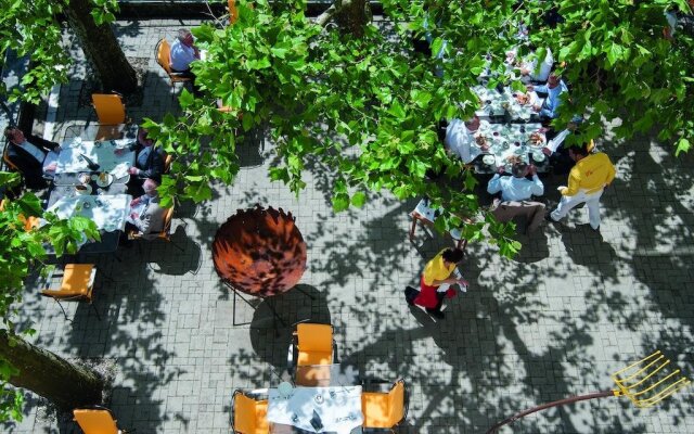 Hotel Restaurant Schlössli Sax