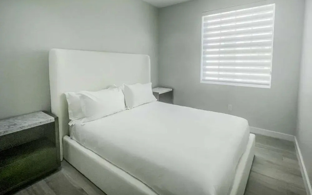 Palm Cay Marina, Resort & Spa