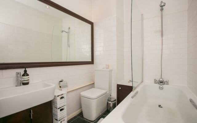 1 Bedroom Apartment on Ladbroke Grove