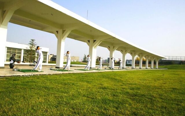 Grand River Garden Hotel