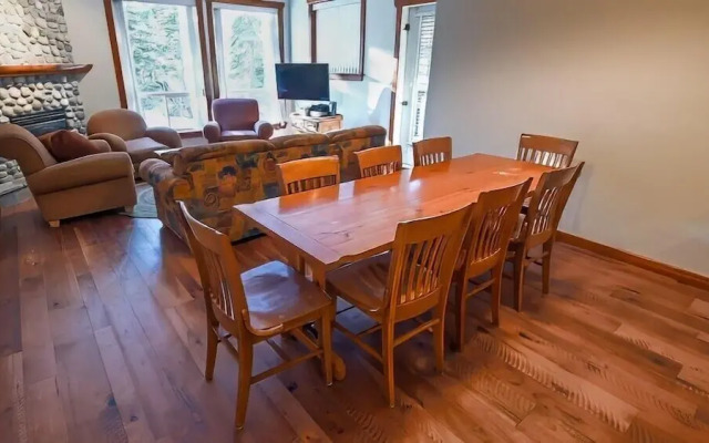Polar Peak Lodges by Fernie Lodging CO