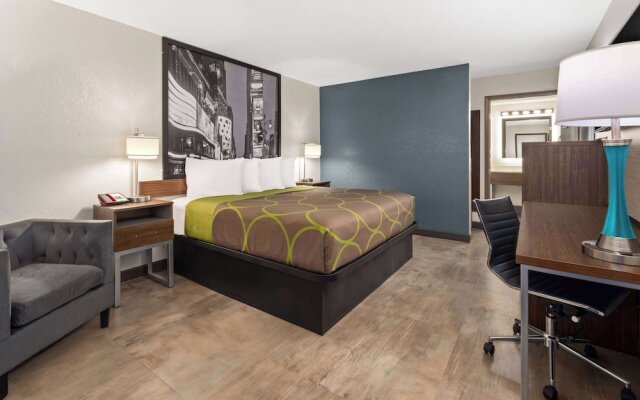 Super 8 Prattville/Montgomery