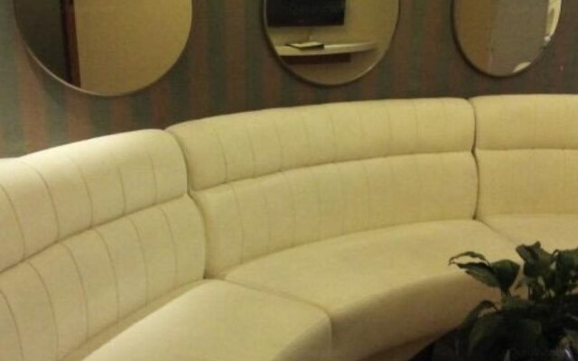 Apple Designer Hotel