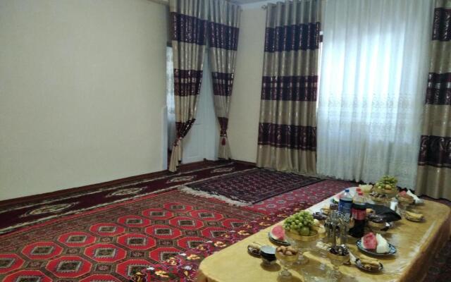 Guest House Art Postindoz