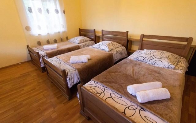 Mestia Guesthouse