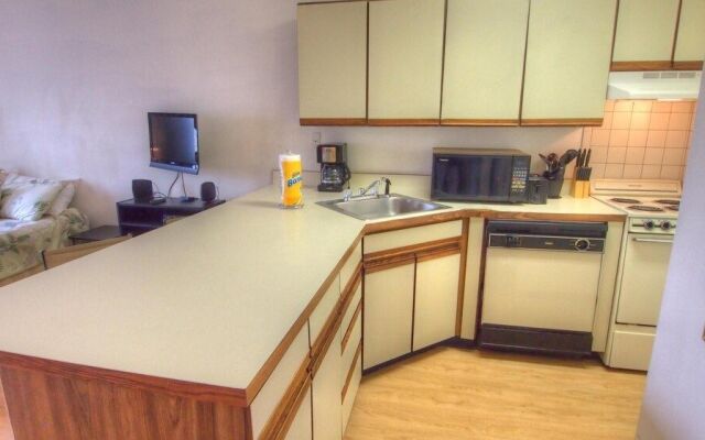 Follow The Sun - 1 Br Apts
