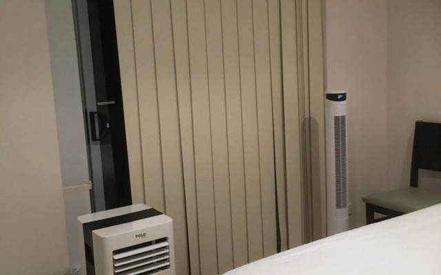 South Brisbane two beds two baths one parking