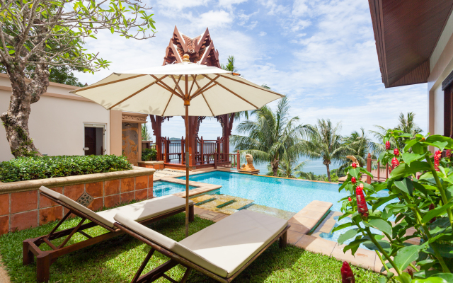 Diamond Cliff Resort & Spa, Patong Beach