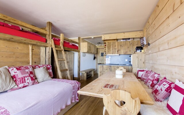 Villars Bristol Apartments