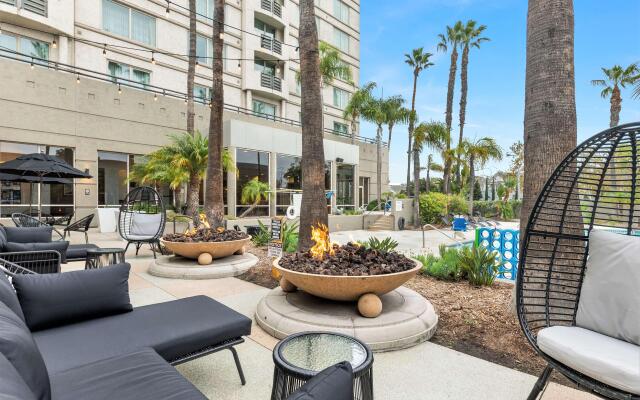 DoubleTree by Hilton Hotel San Diego - Mission Valley