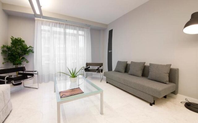 T5 Donostia Suites