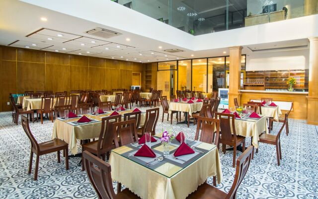 Ngoc Lan Hotel