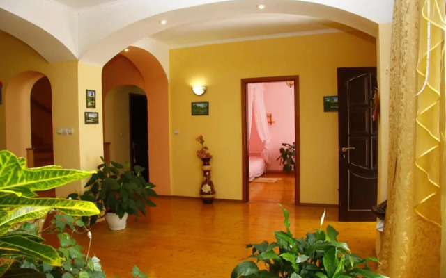 Guest house on Vesennyaya 51