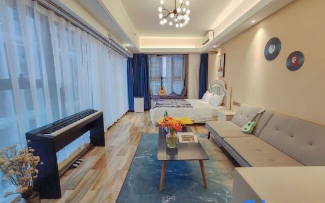 Xinglu Huasu City Meisu (Longzihu Subway Station)