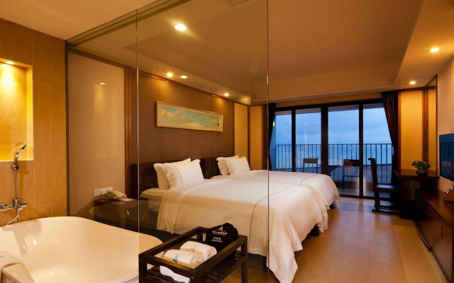 Island Skylight Resort
