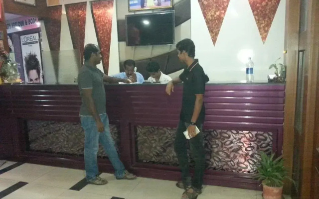 STARiHOTELS Meerut