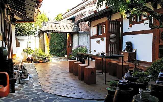 Nokwon Hanok Guesthouse