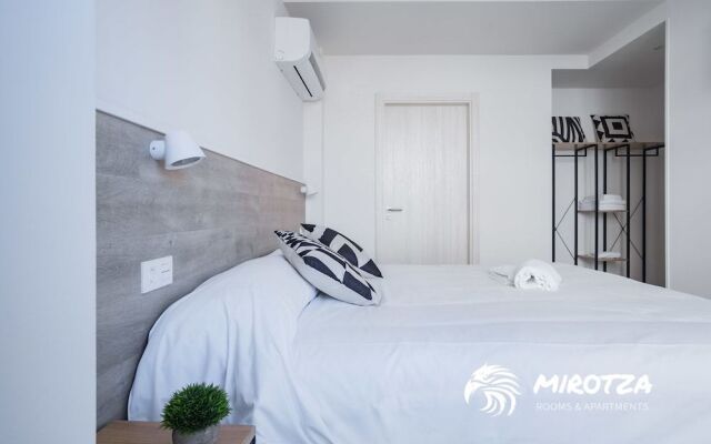 Mirotza Rooms And Apartments