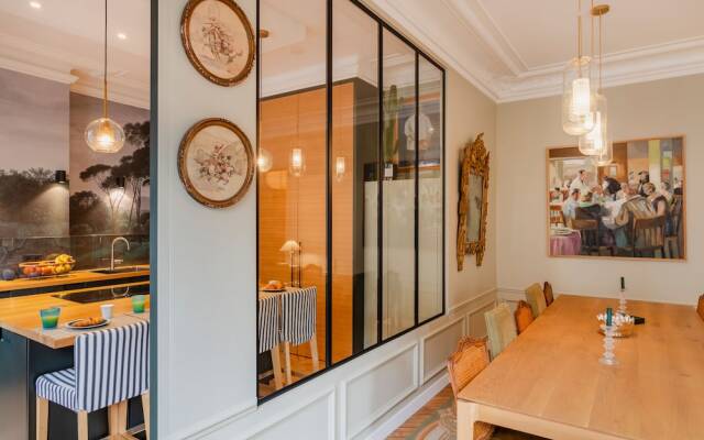 Paris Wagram Design Residence