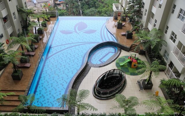 Minimalist 1Br Apartment Parahyangan Residence