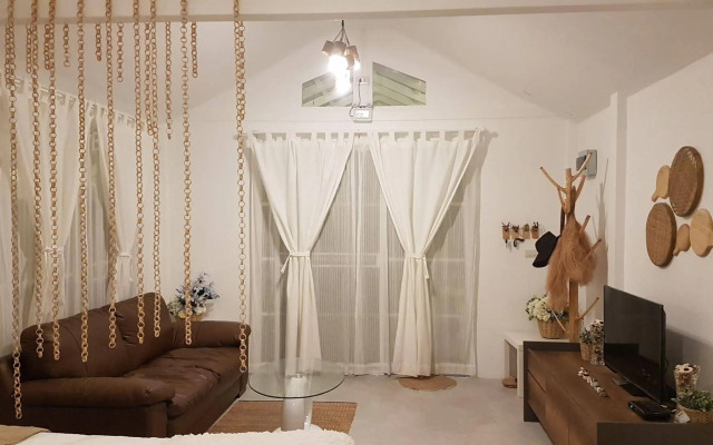 Na Kamala Homestay