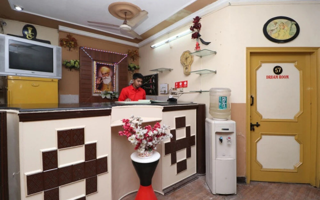 Oyo 28476 Jalandhar Guest House